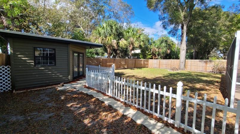 PINELLAS TERRACE 1ST ADD - Residential Lease