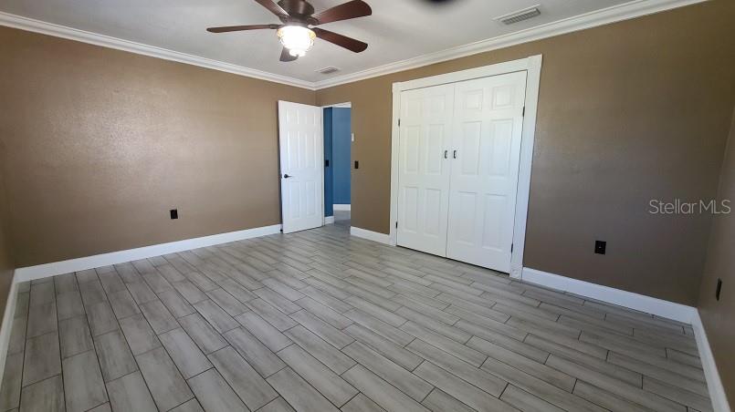 PINELLAS TERRACE 1ST ADD - Residential Lease