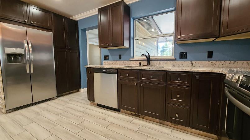 PINELLAS TERRACE 1ST ADD - Residential Lease