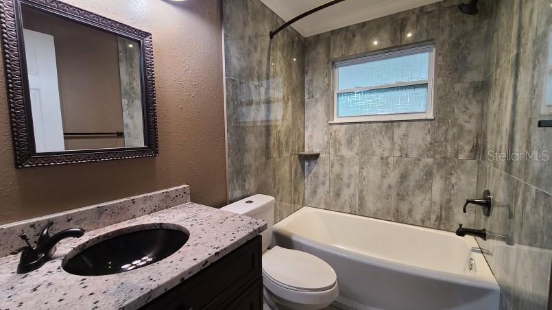 PINELLAS TERRACE 1ST ADD - Residential Lease