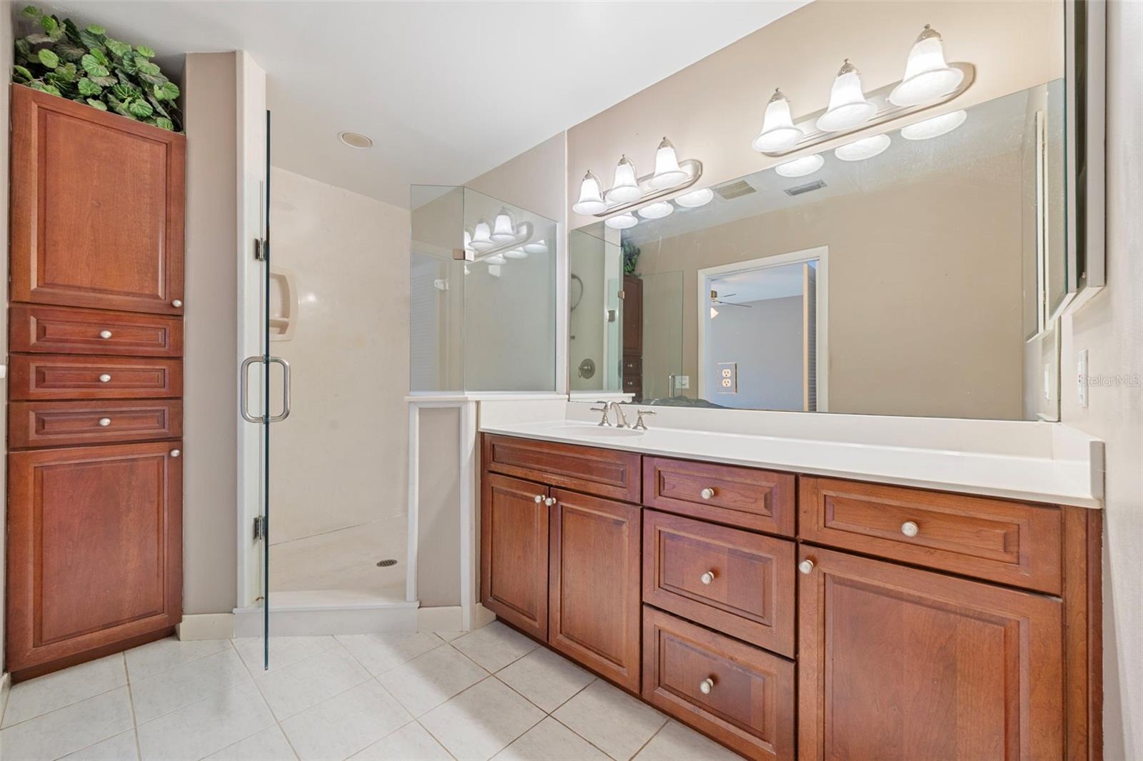 W E HAMNERS HORSESHOE ACRES - Residential