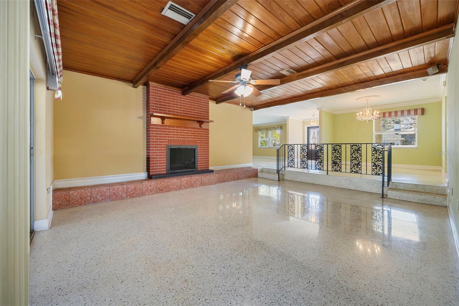 W E HAMNERS HORSESHOE ACRES - Residential