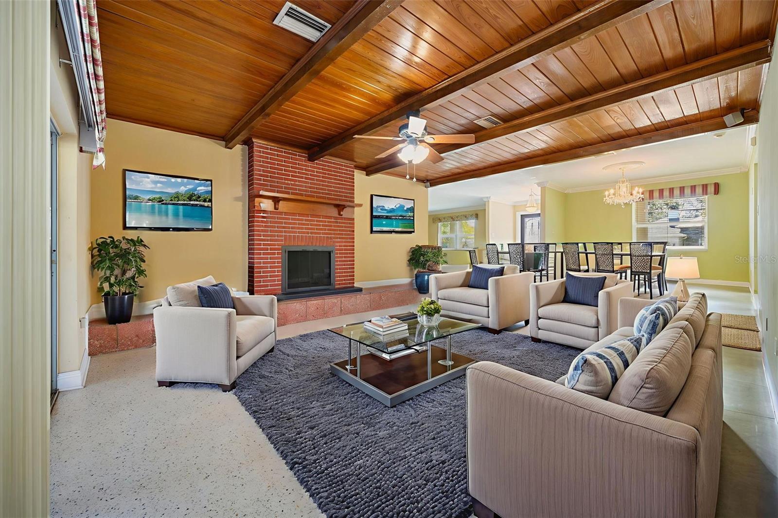 W E HAMNERS HORSESHOE ACRES - Residential