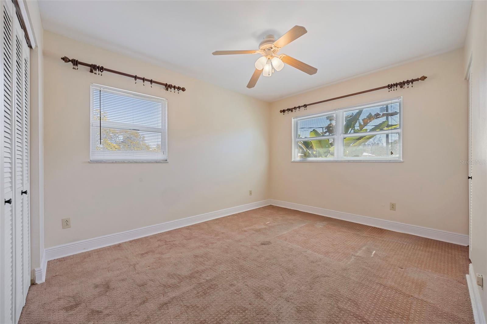 W E HAMNERS HORSESHOE ACRES - Residential