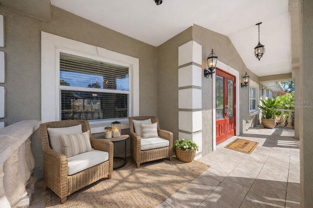 Photo of 3909 Hudson Lane, Tampa, FL 33618 (MLS # TB8474582)