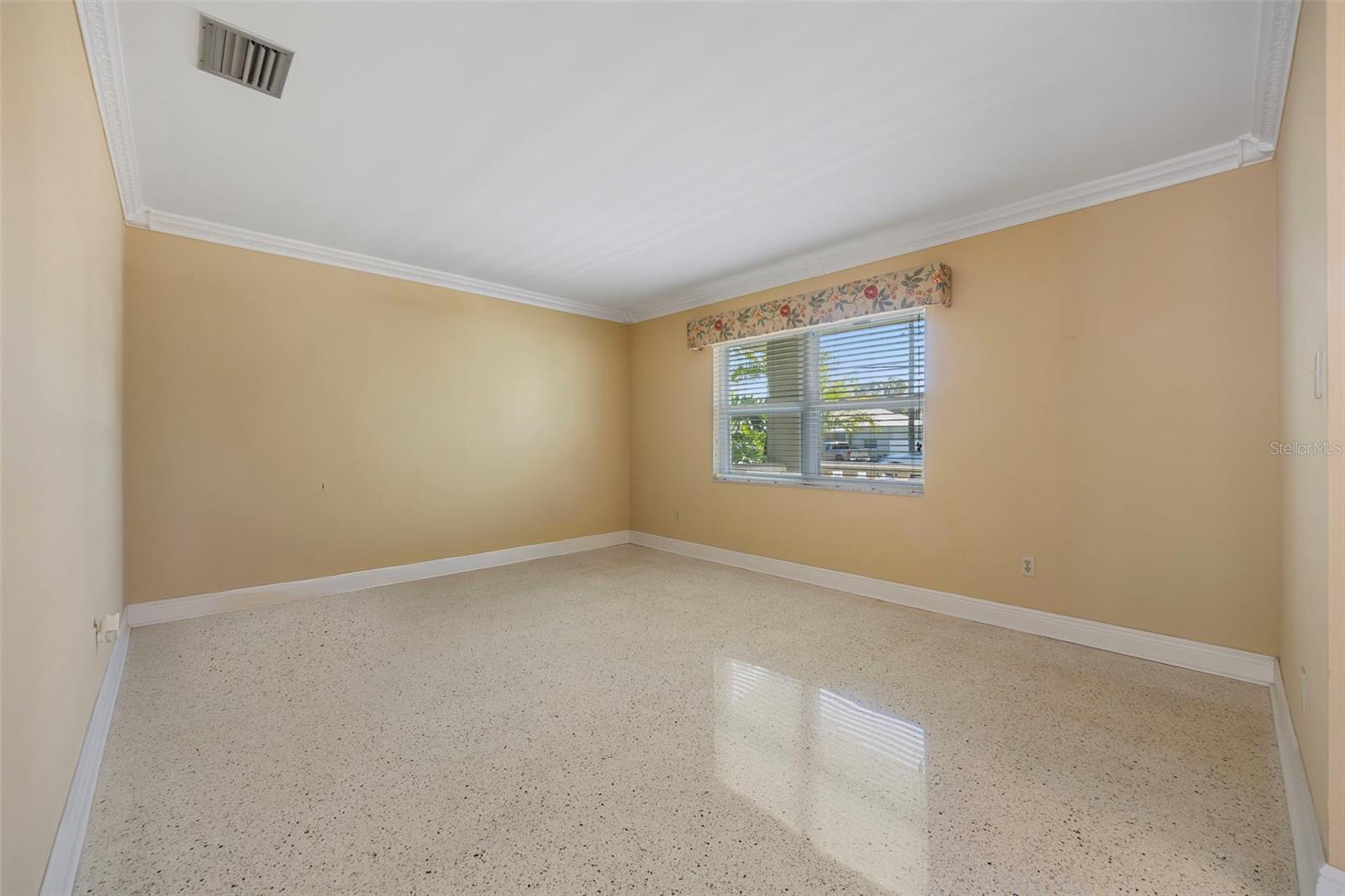 W E HAMNERS HORSESHOE ACRES - Residential