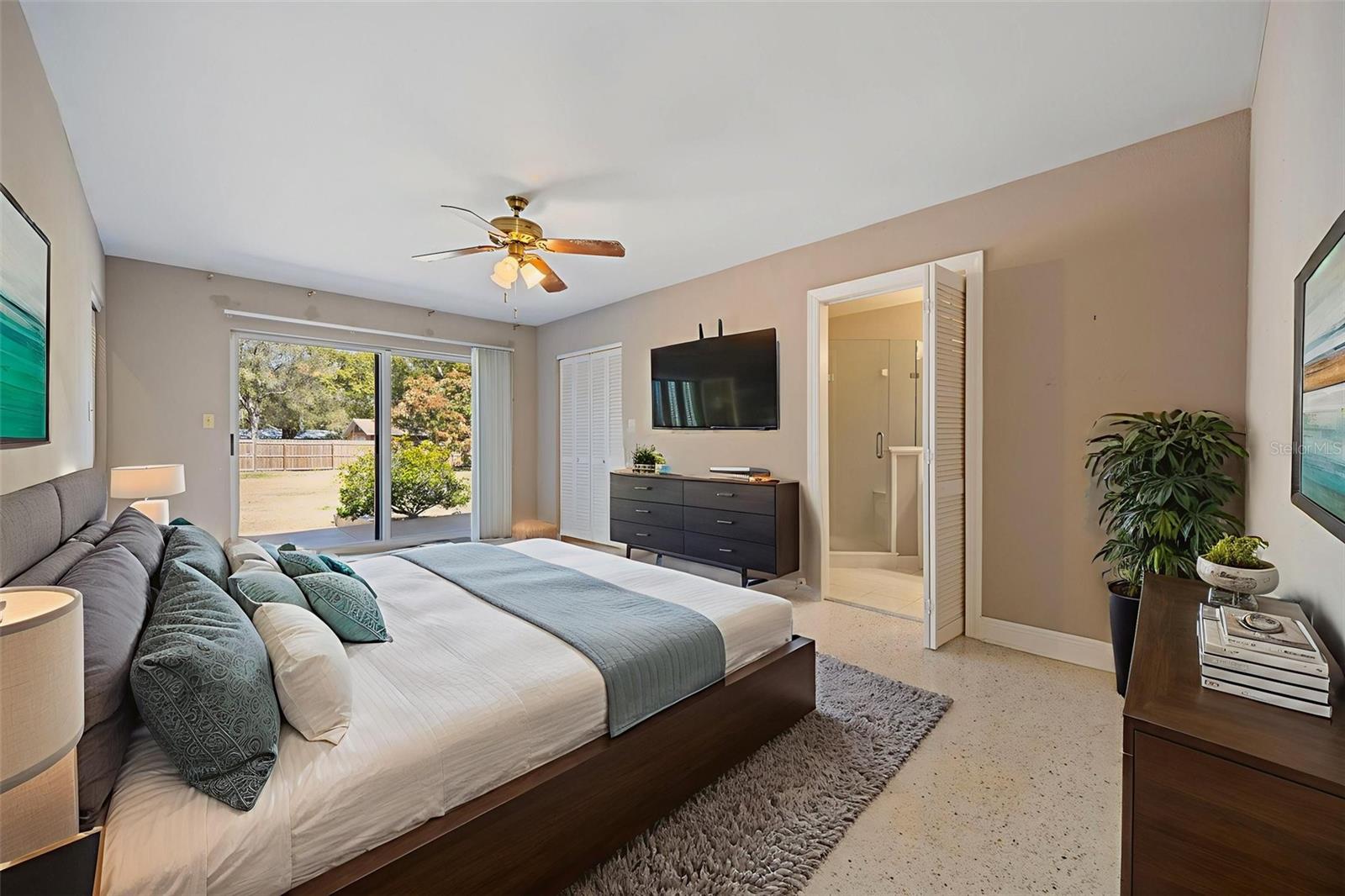 W E HAMNERS HORSESHOE ACRES - Residential