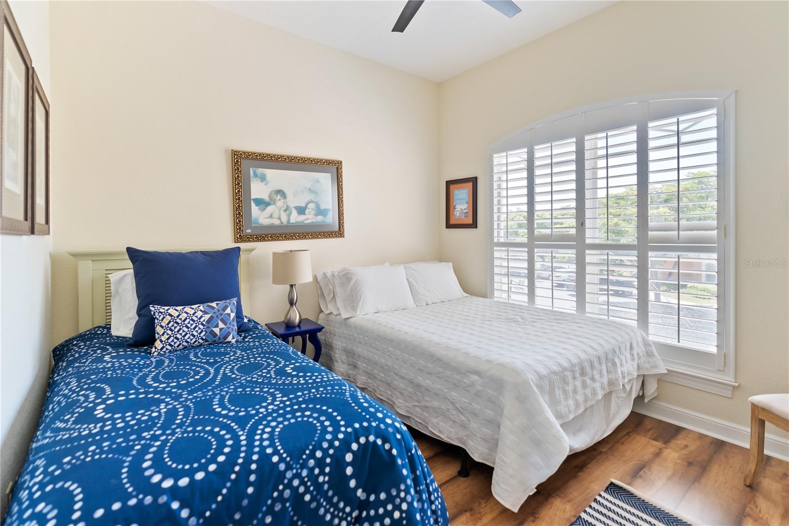 ACADEMY PARK PH I - Residential Lease