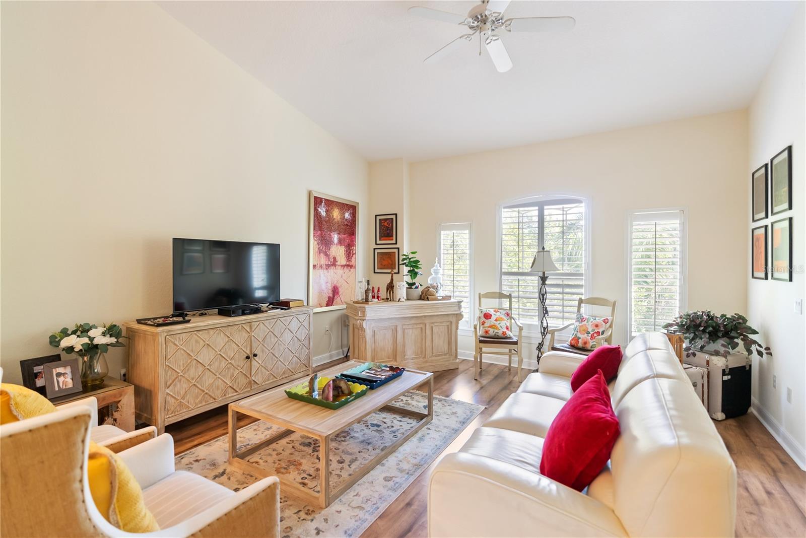 ACADEMY PARK PH I - Residential Lease