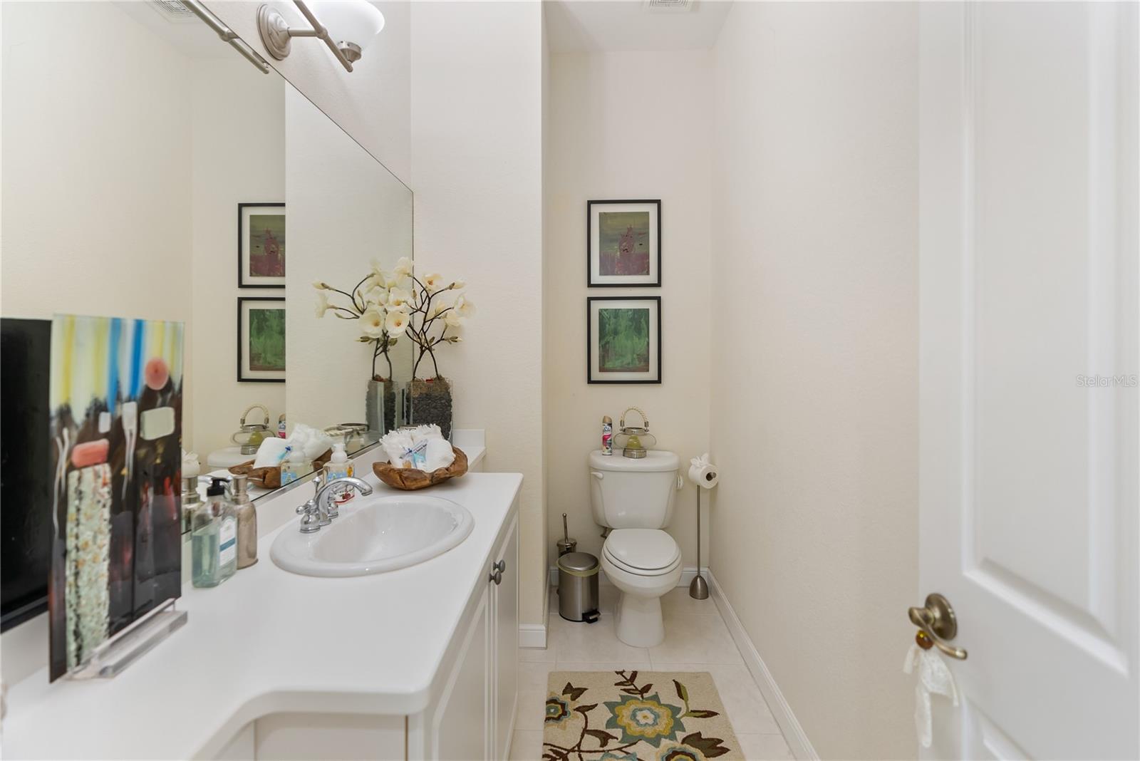 ACADEMY PARK PH I - Residential Lease