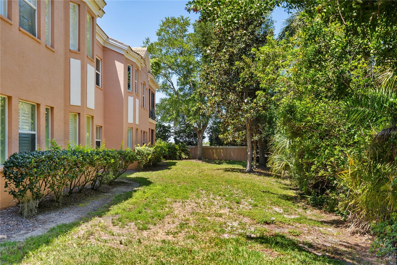 ACADEMY PARK PH I - Residential Lease