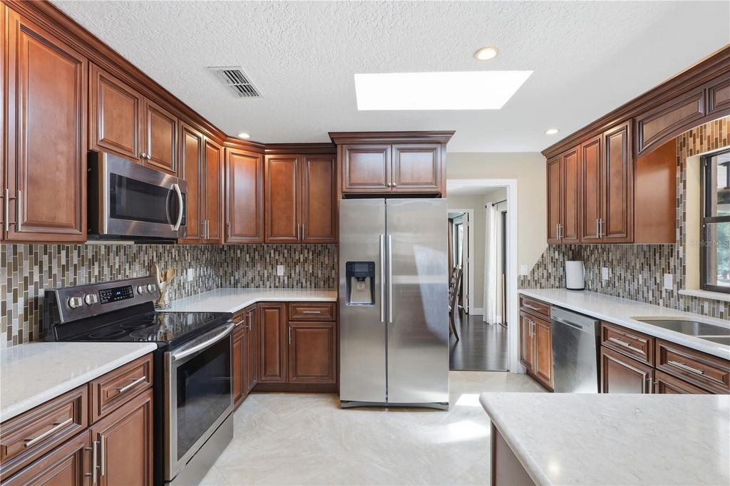 Photo of 102 Stevenage Court, Longwood, FL 32779 (MLS # O6413080)