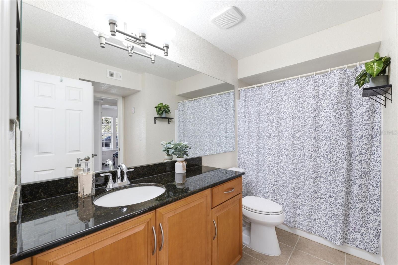 BENTLEY AT COBBS LANDING CONDO THE - Residential