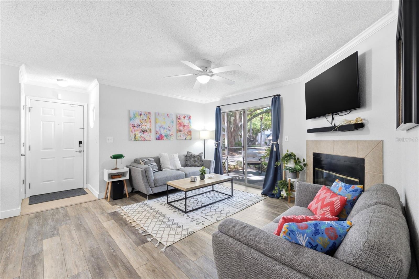 BENTLEY AT COBBS LANDING CONDO THE - Residential