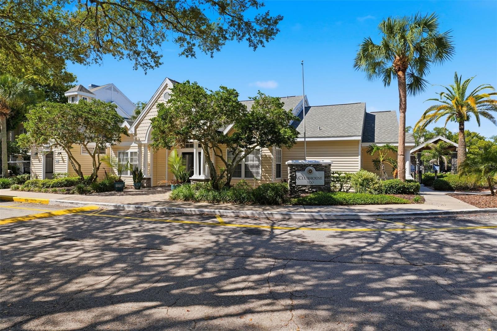 BENTLEY AT COBBS LANDING CONDO THE - Residential