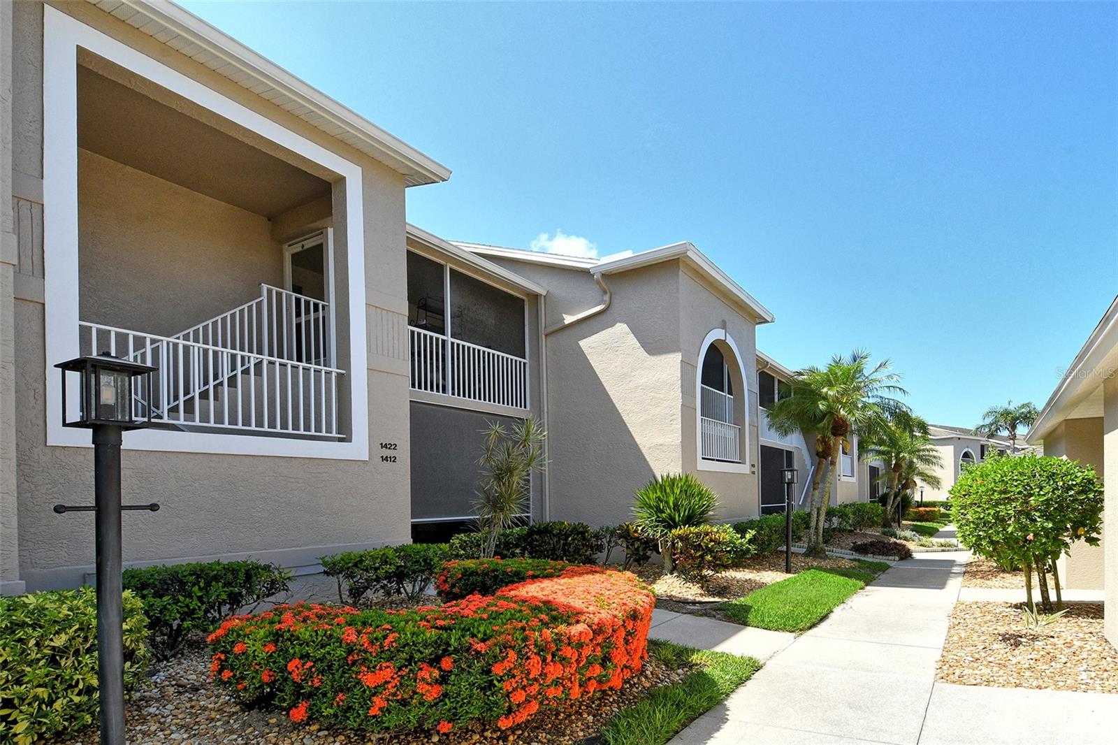 9540 HIGH GATE DRIVE 1422