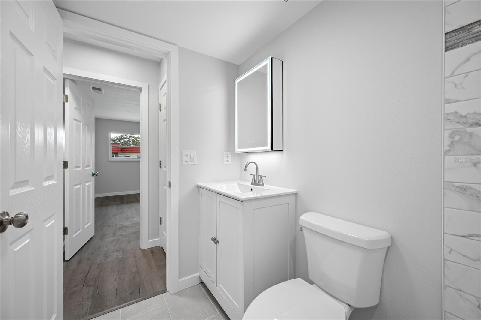 PARKWOOD CONDO - Residential