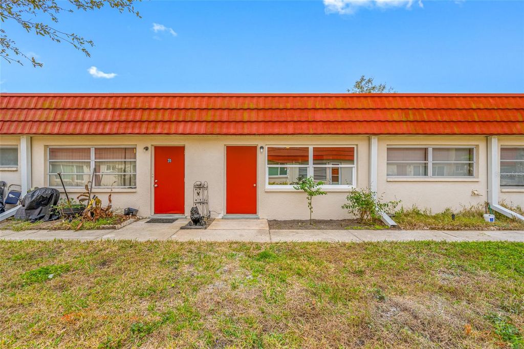 Photo of 5860 38th Avenue N #34, St Petersburg, FL 33710 (MLS # TB8465153)