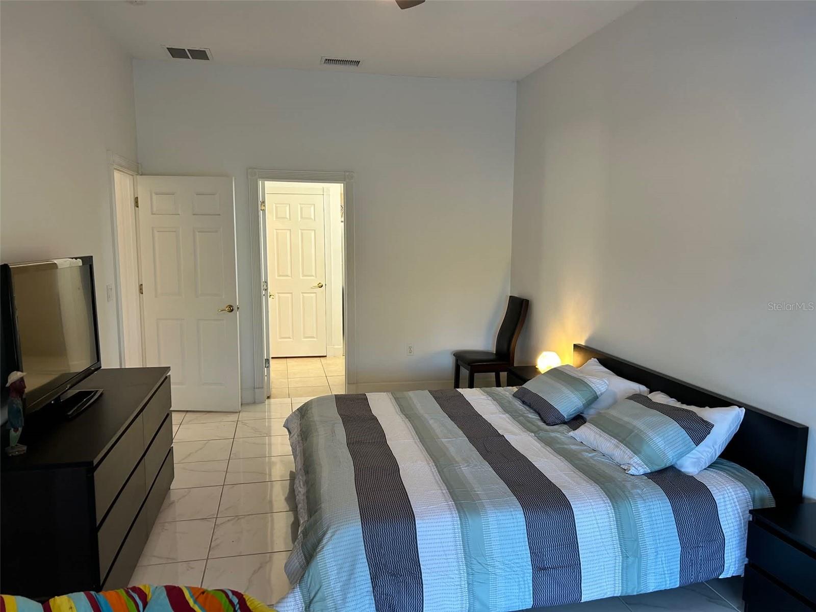 SWISS FAIRWAYS PH 1 - Residential Lease