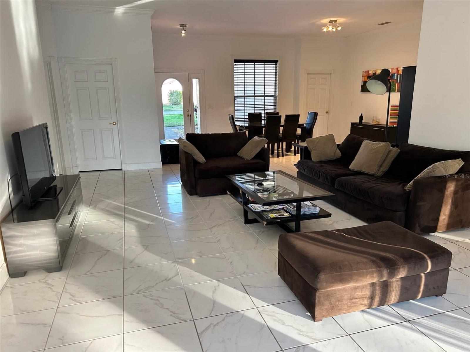 SWISS FAIRWAYS PH 1 - Residential Lease