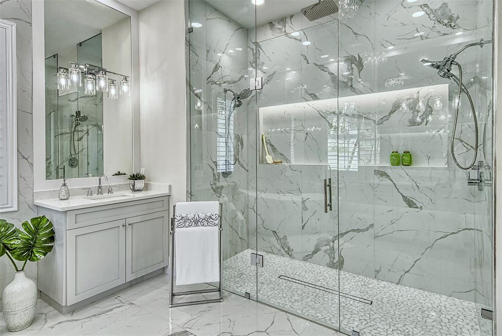 LAKEWOOD RANCH COUNTRY CLUB VILLAGE EE 3D - Residential