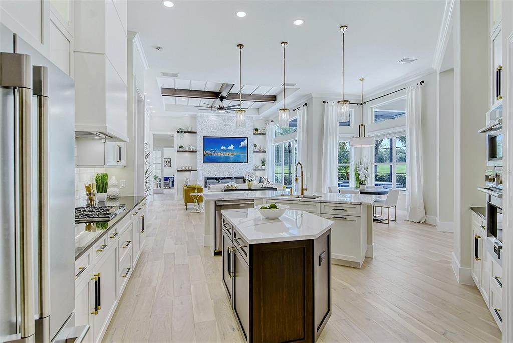 LAKEWOOD RANCH COUNTRY CLUB VILLAGE EE 3D - Residential