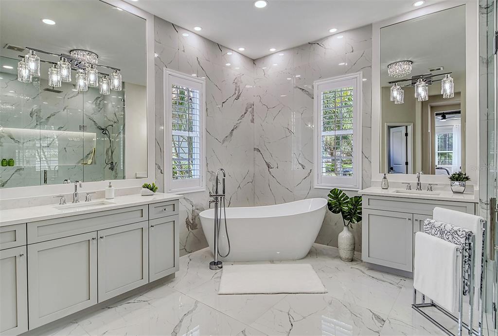 LAKEWOOD RANCH COUNTRY CLUB VILLAGE EE 3D - Residential