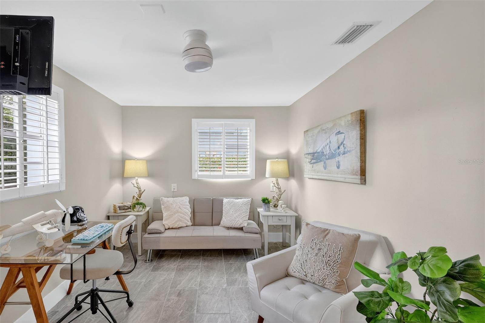 SLEEPY LAGOON PARK 2 - Residential