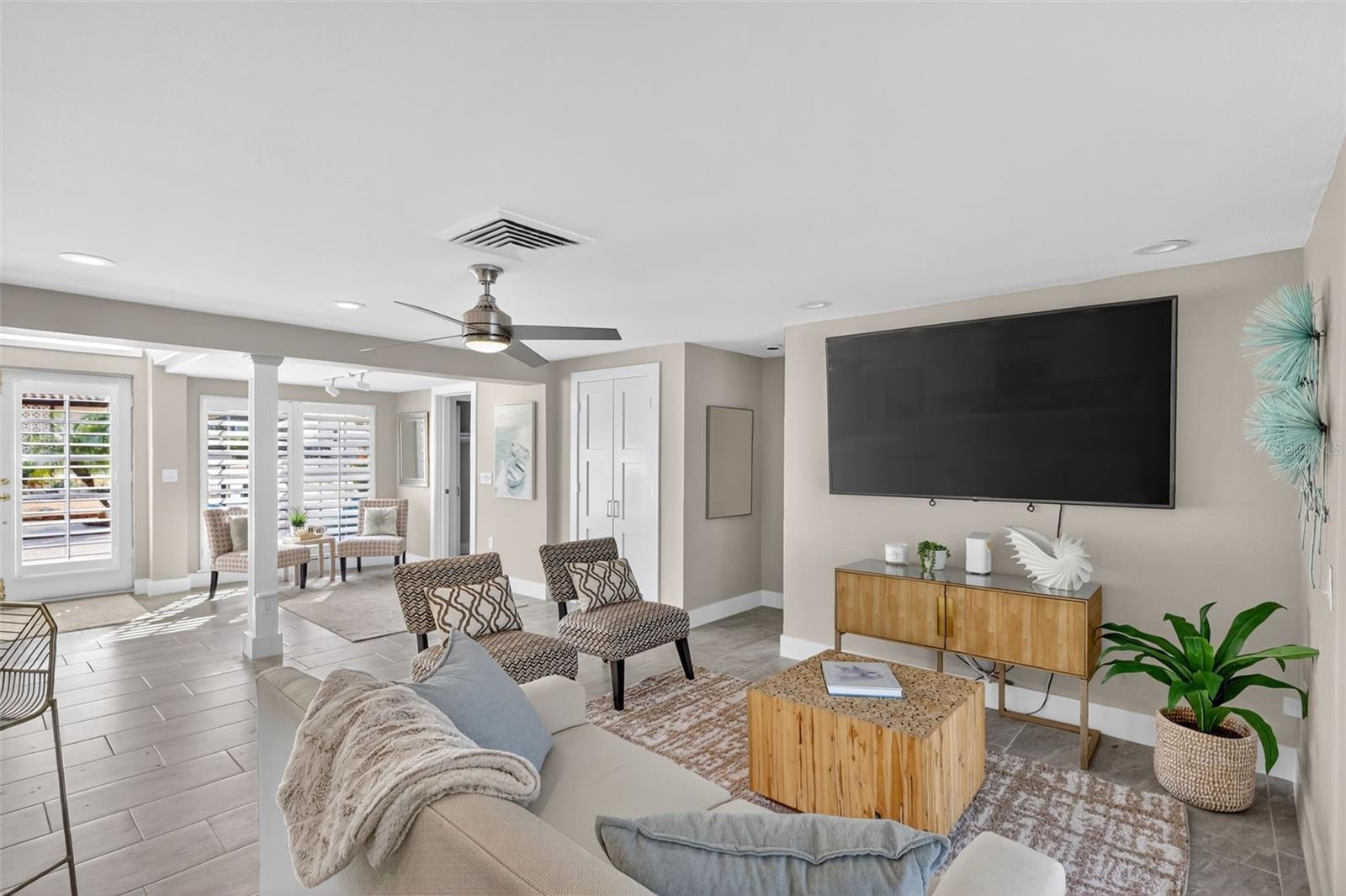 SLEEPY LAGOON PARK 2 - Residential