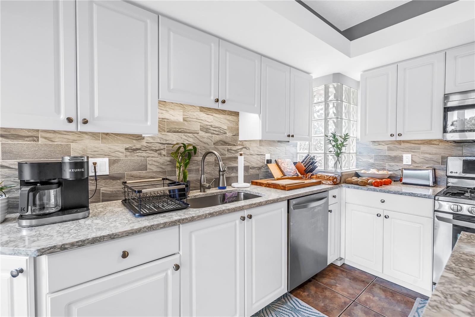 PLAT OF SARASOTA EXHIBIT - Residential