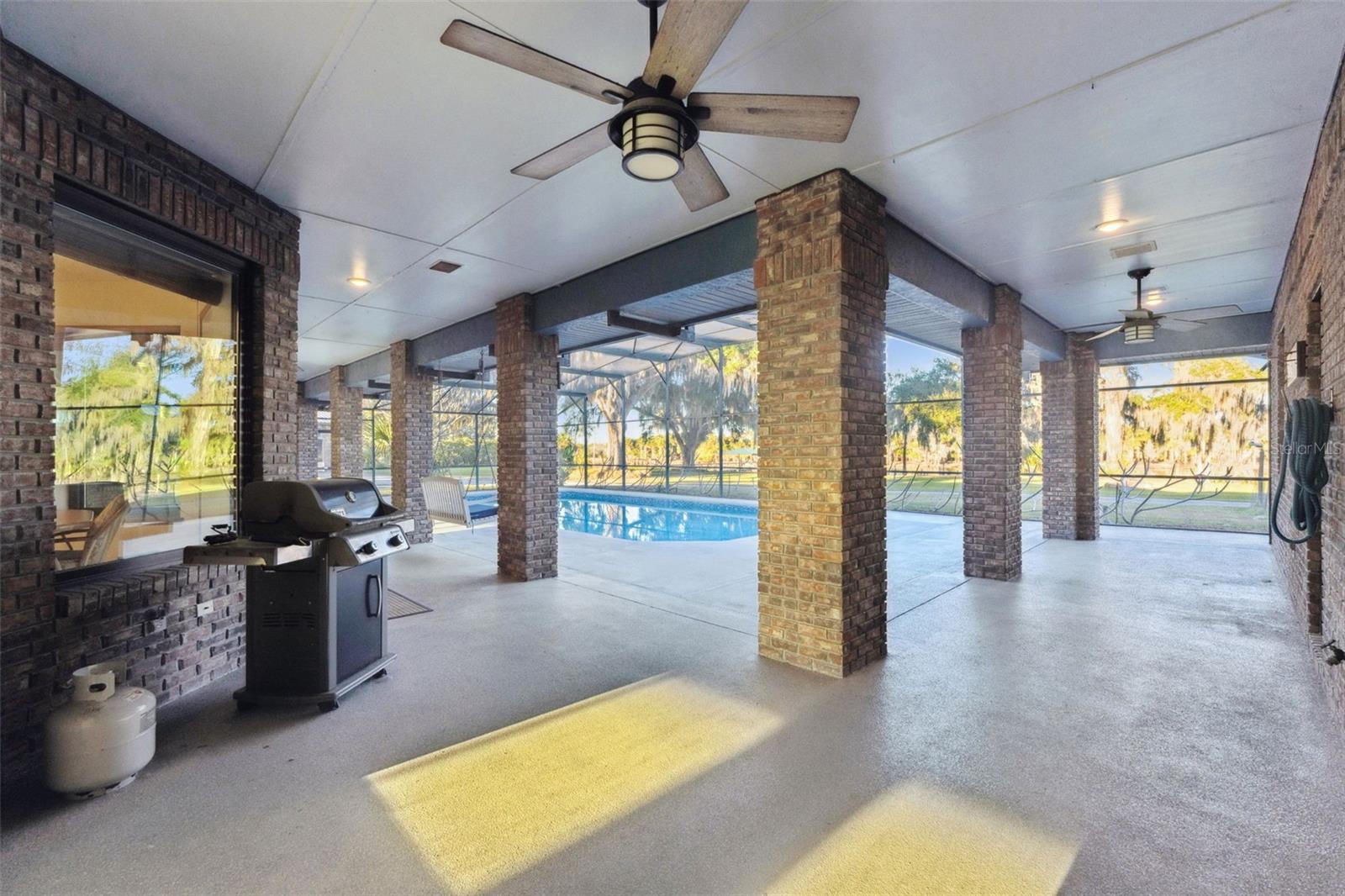 OSCEOLA BLUFF NORTH 5 ACRE DEV 45 PARCELS - Residential