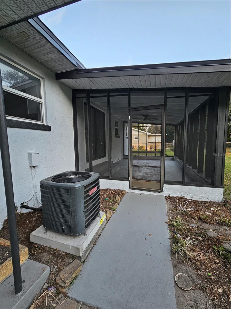 LAKE MARIE ESTATES 03 - Residential