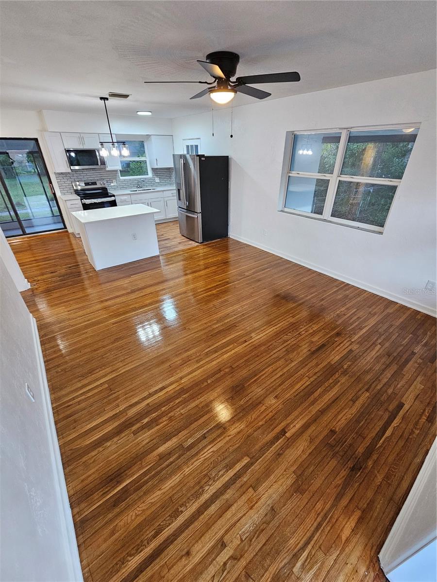 LAKE MARIE ESTATES 03 - Residential