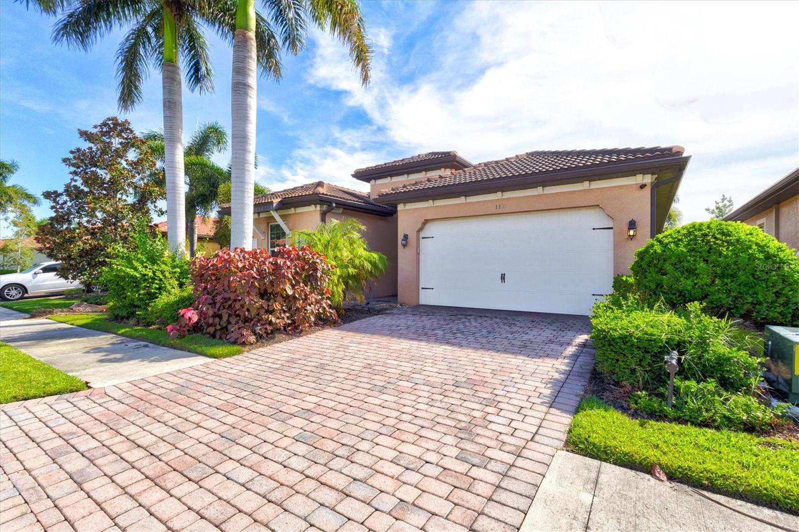 112 VENTOSA PLACE