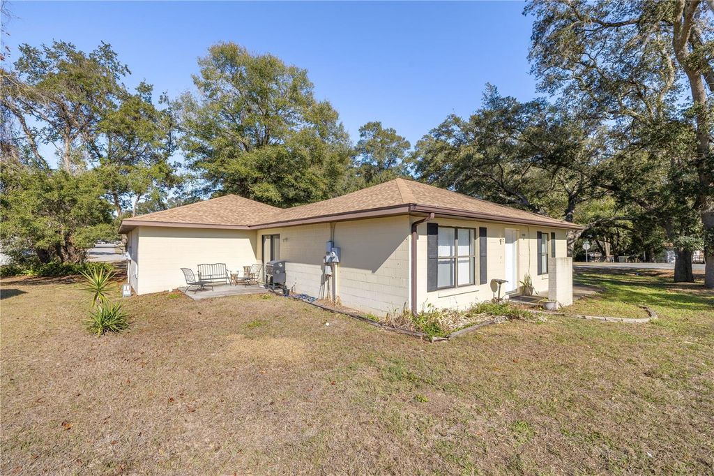 Photo of 9680 SW 30th Terrace, Ocala, FL 34476 (MLS # OM710765)