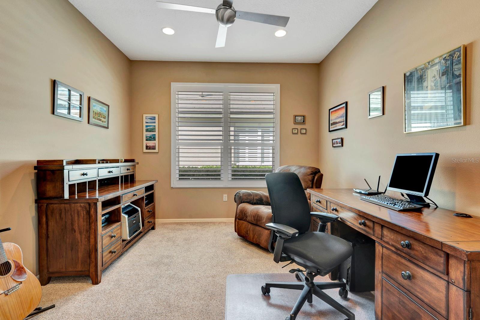 LAKEWOOD RANCH COUNTRY CLUB VILLAGE - Residential