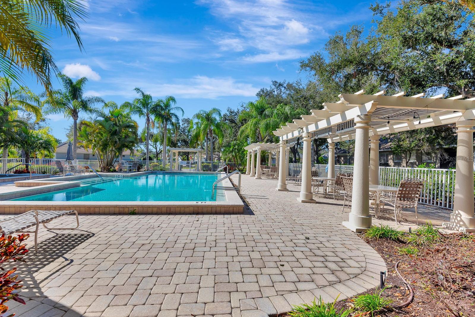LAKEWOOD RANCH COUNTRY CLUB VILLAGE - Residential