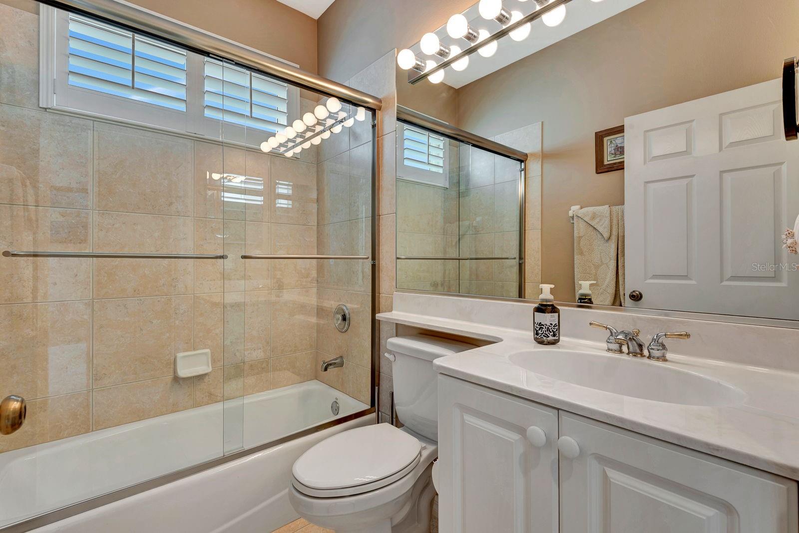 LAKEWOOD RANCH COUNTRY CLUB VILLAGE - Residential