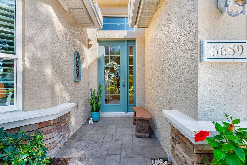 Photo of 6659 Pebble Beach Way, Lakewood Ranch, FL 34202 (MLS # G5108120)