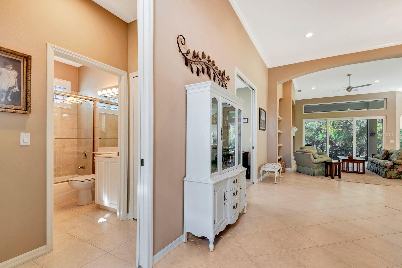 LAKEWOOD RANCH COUNTRY CLUB VILLAGE - Residential