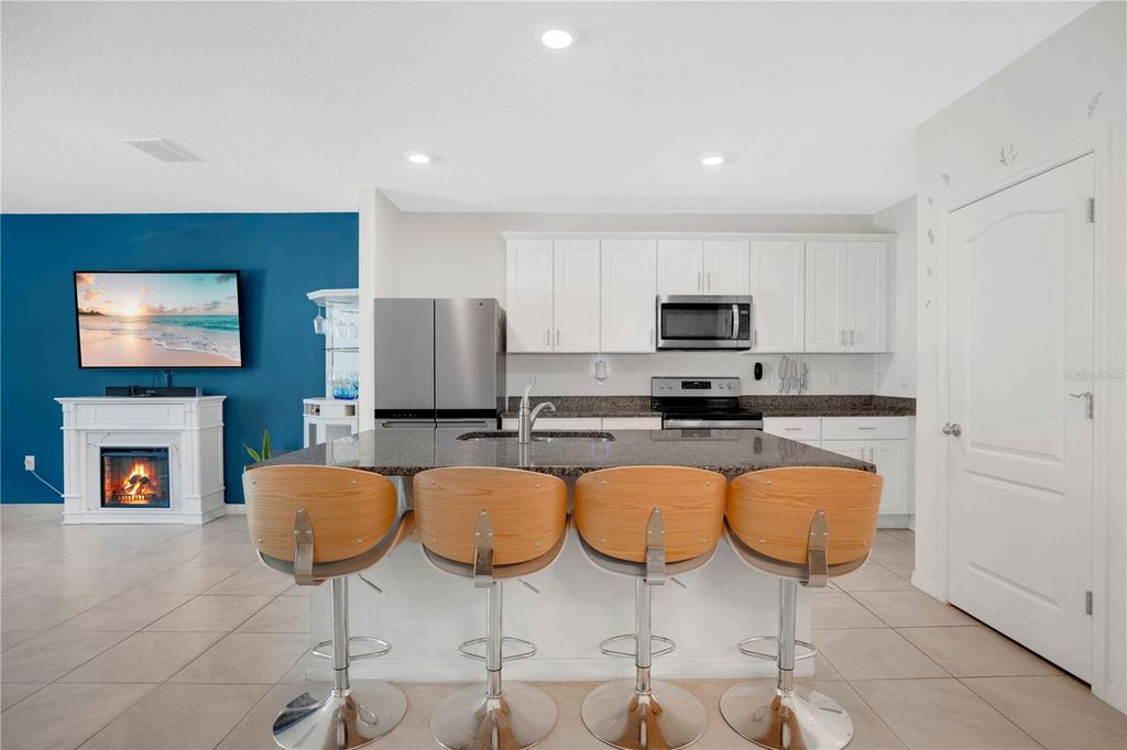 Photo of 33 Bella Oaks Drive, Port Orange, FL 32129 (MLS # O6422959)