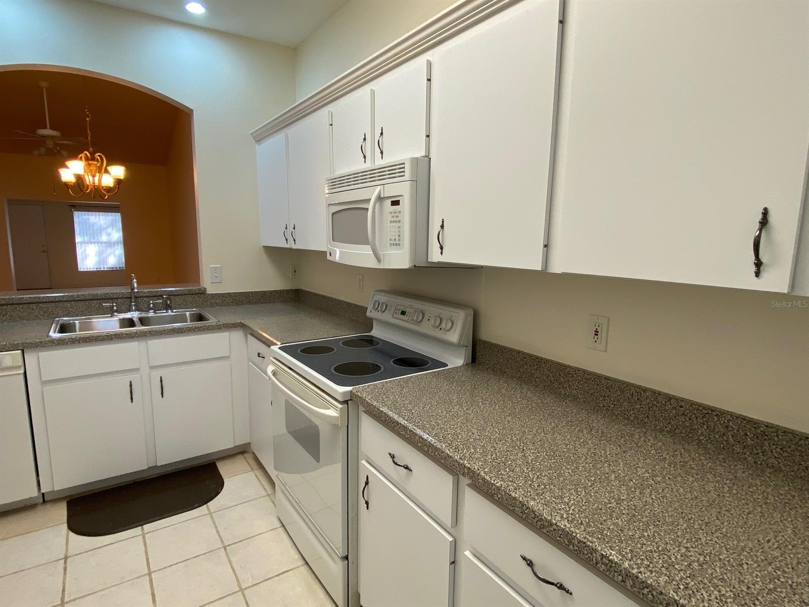 Hidden Pines Ph 03 - Residential Lease