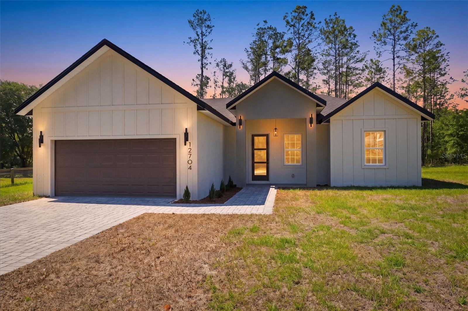 ROLLING HILLS 05 - Residential