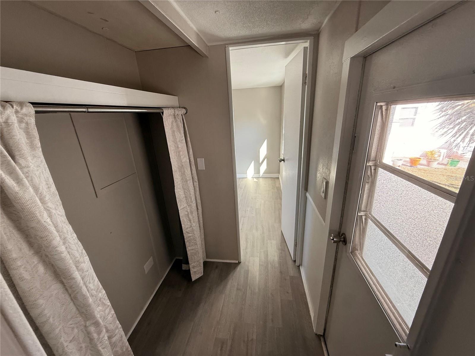 OAK GROVE - Residential