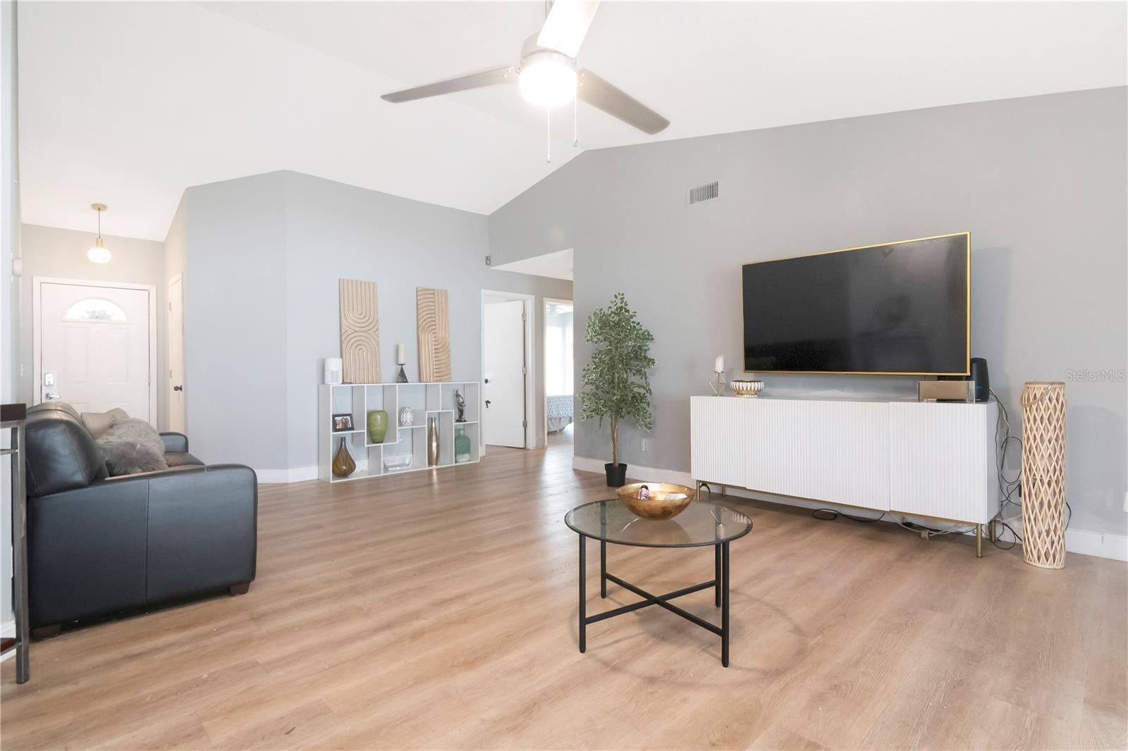 13613 OLD FARM DRIVE
