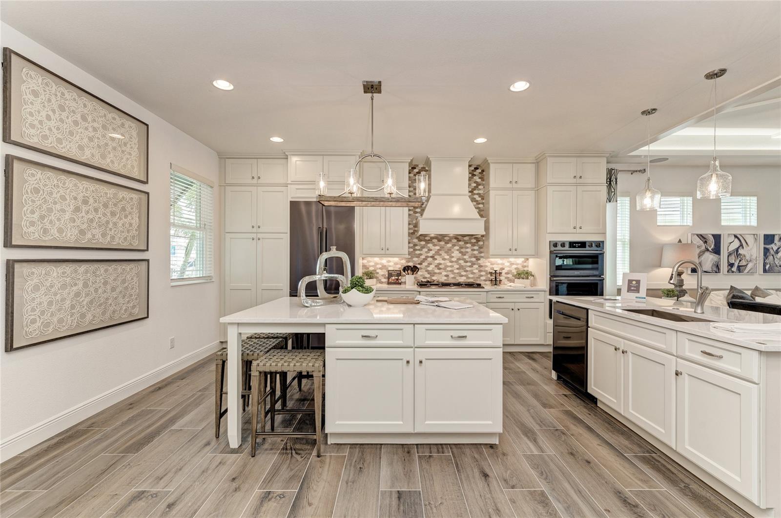 WATERCOLOR PLACE I - Residential