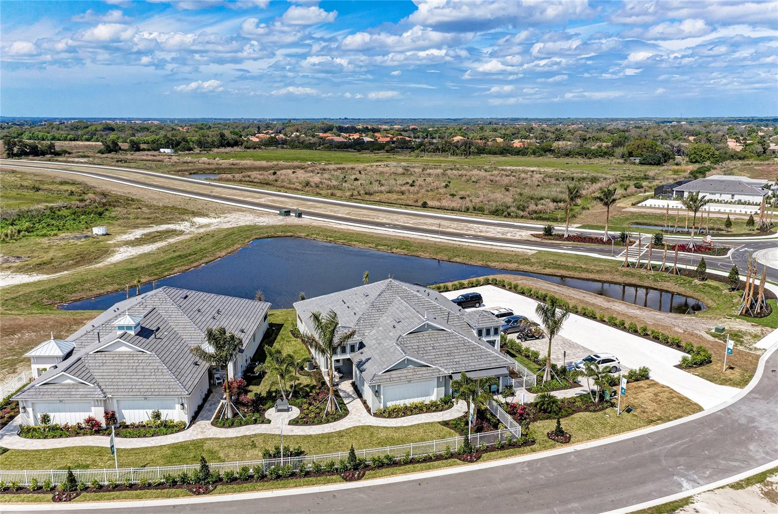 WATERCOLOR PLACE I - Residential