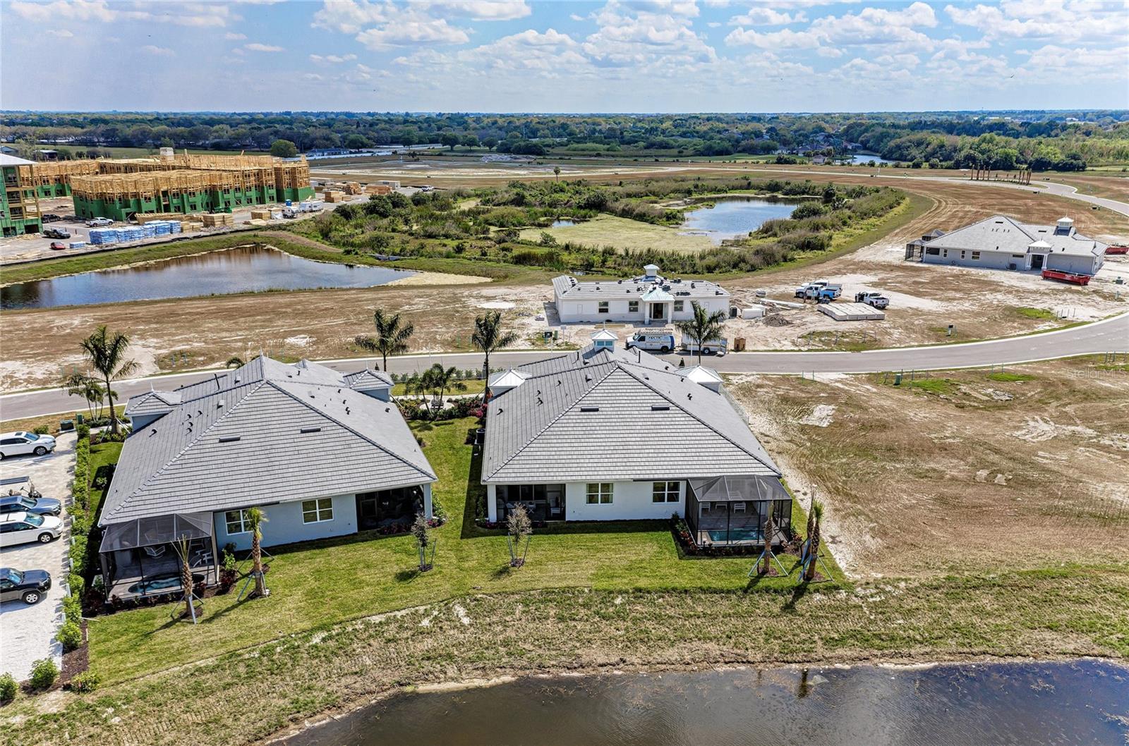 WATERCOLOR PLACE I - Residential