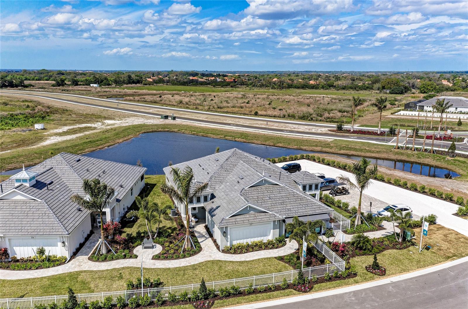 WATERCOLOR PLACE I - Residential