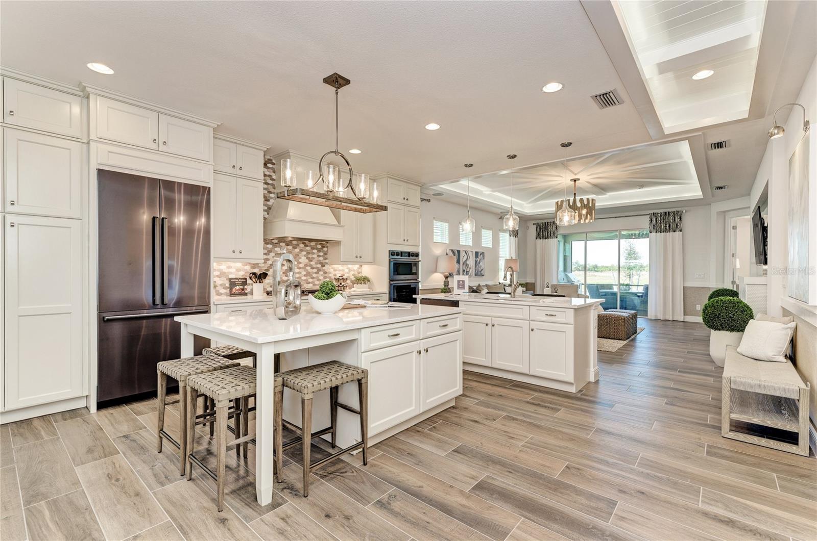 260 VAN GOGH COVE